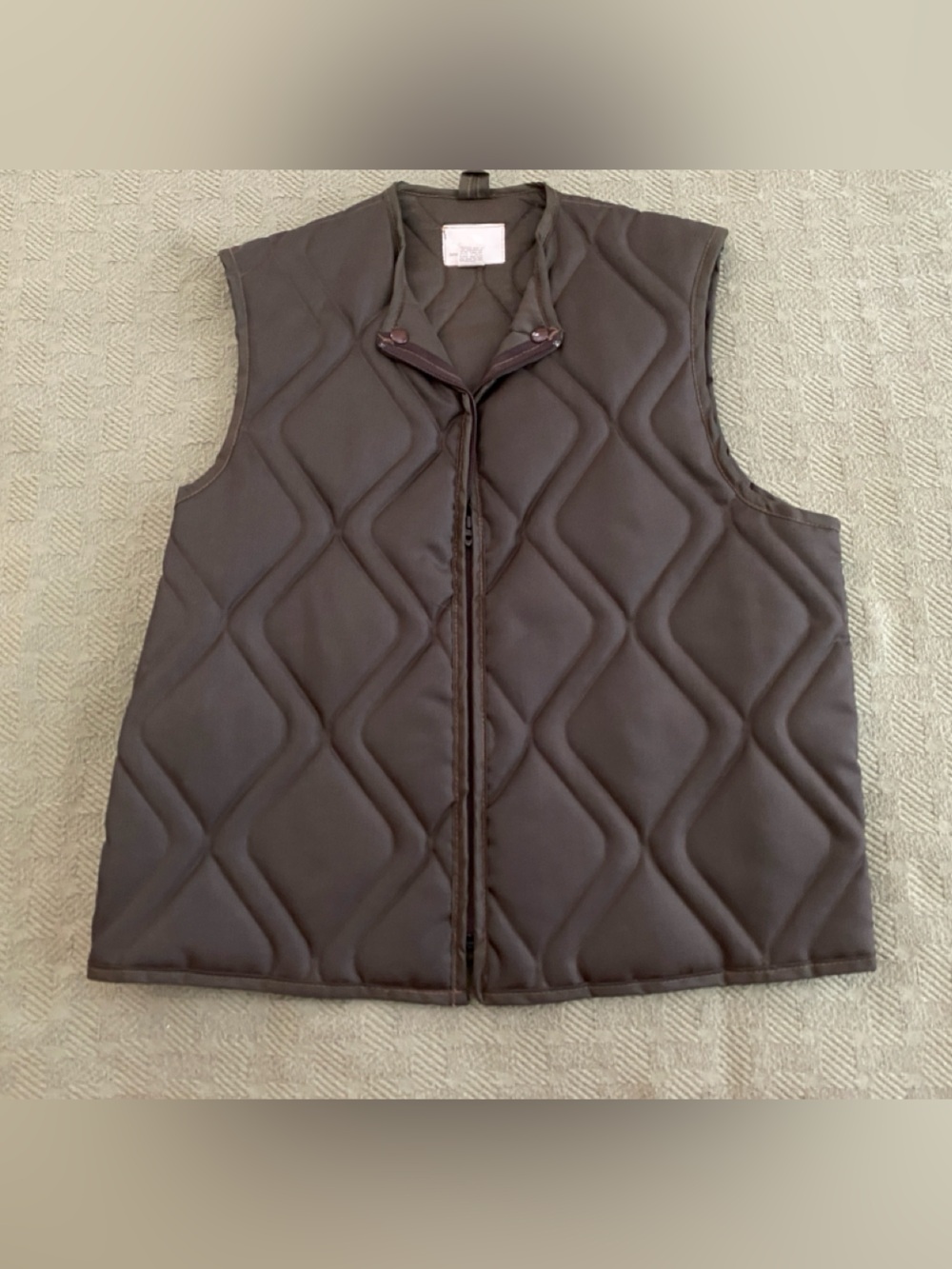 Mens Uniform Quilted Brown Puffer Insulation Vest Drivers Medium Vintage